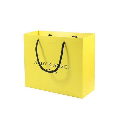 Bolsas de papel reciclables de la cartulina de 300GSM 1m m con estilo multi de los logotipos