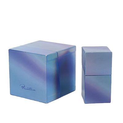 Pequeñas cajas de cartón vacías del cuadrado 1000gsm con las tapas para los regalos