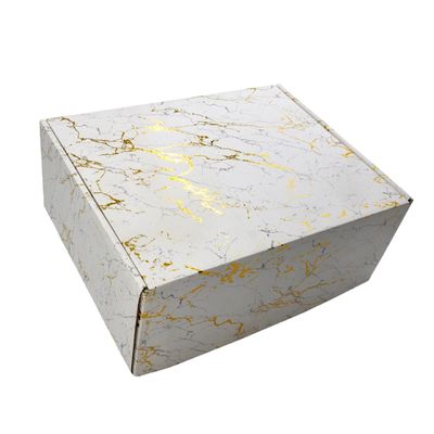 El regalo impreso de encargo de la cartulina 350gsm caja de embalaje el día de tarjetas del día de San Valentín