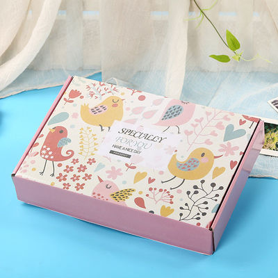 El regalo impreso de encargo de la cartulina 350gsm caja de embalaje el día de tarjetas del día de San Valentín