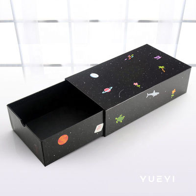 Caja de embalaje rígida colorida del regalo de cumpleaños del tablero 1.5m m de CMYK 900gsm