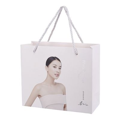 Logotipo laminado de empaquetado de C1S que hace compras Art Paper Tote Bags Custom