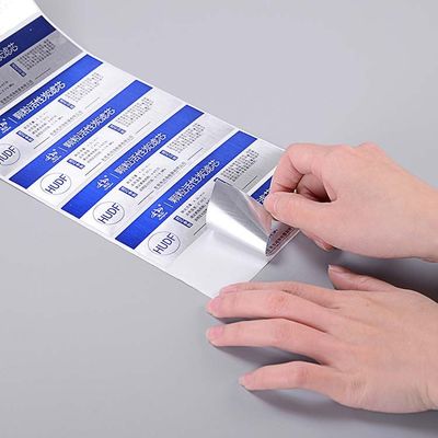 Etiquetas engomadas de empaquetado de encargo del pantone imprimible impermeable auto-adhesivo