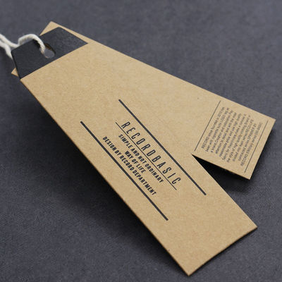 Hoja lujosa que sella el punto Hang Tag Pantone Color personalizado ULTRAVIOLETA