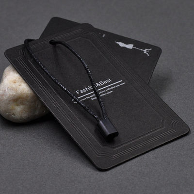 Los zapatos 350gsm de los bolsos cubrieron a Hang Tag Black White Print de encargo de papel