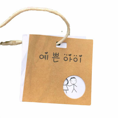 Etiqueta colgante personalizada cartón amistoso CMYK 4C de Kraft del regalo de Eco