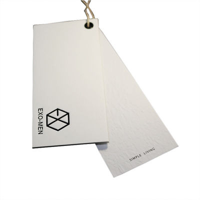 Logotipo 350g Kraft Hang Tags With String de encargo de papel de Debossed