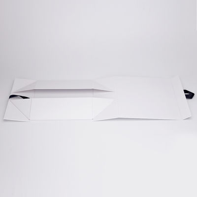 Caja de empaquetado blanca plegable del papel de lujo magnético 185g para la ropa