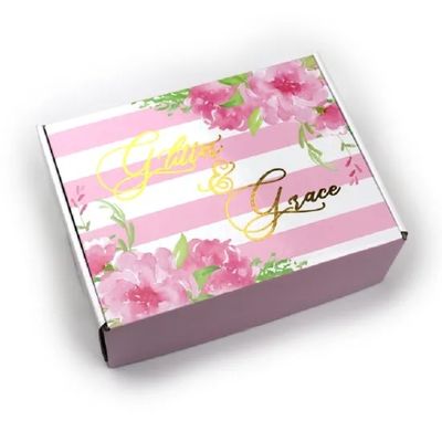 Color de encargo de empaquetado de las cajas de la cartulina de la ropa de lujo del regalo CMYK